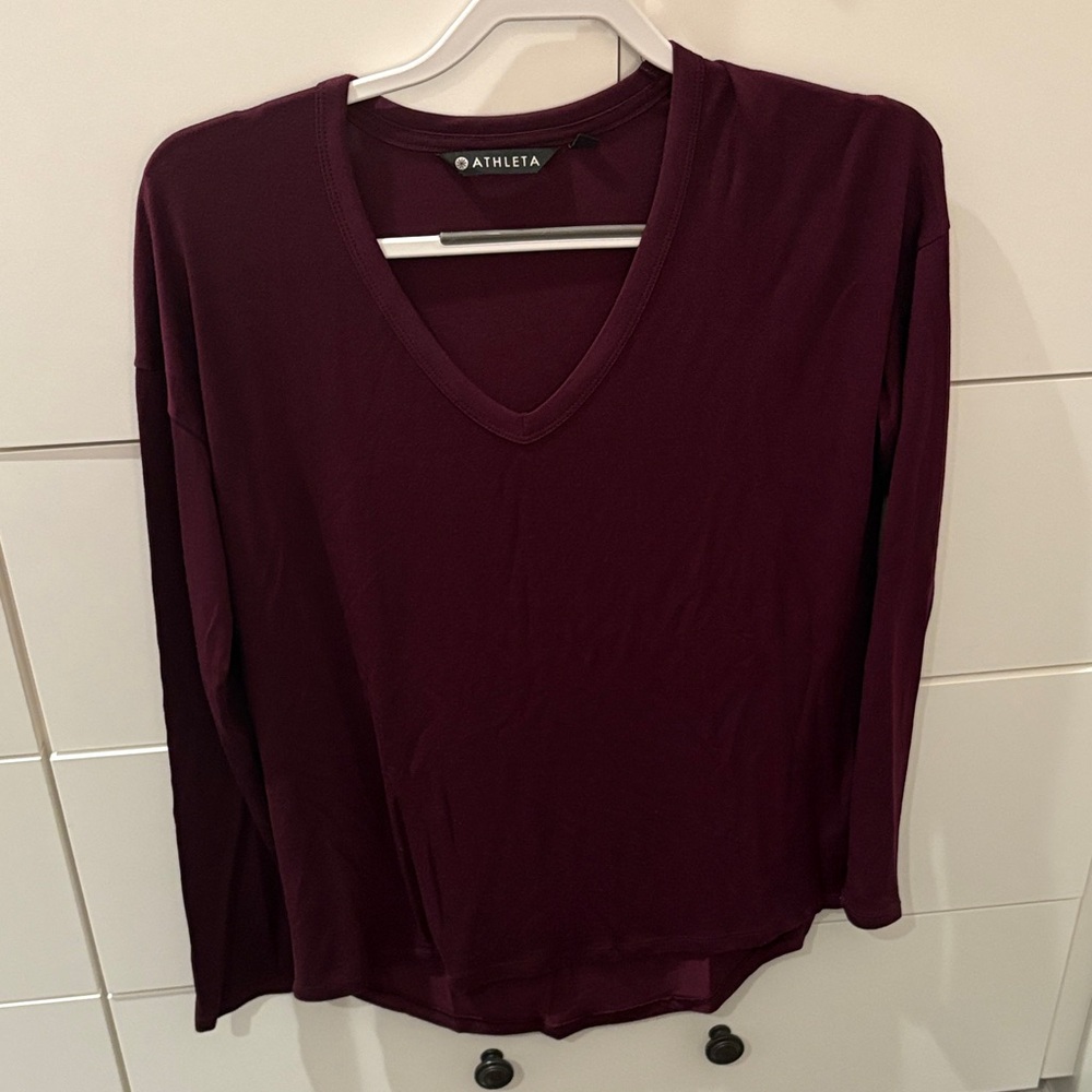 Athleta Deep Maroon Long Sleeve V-Neck Top XS V-neck